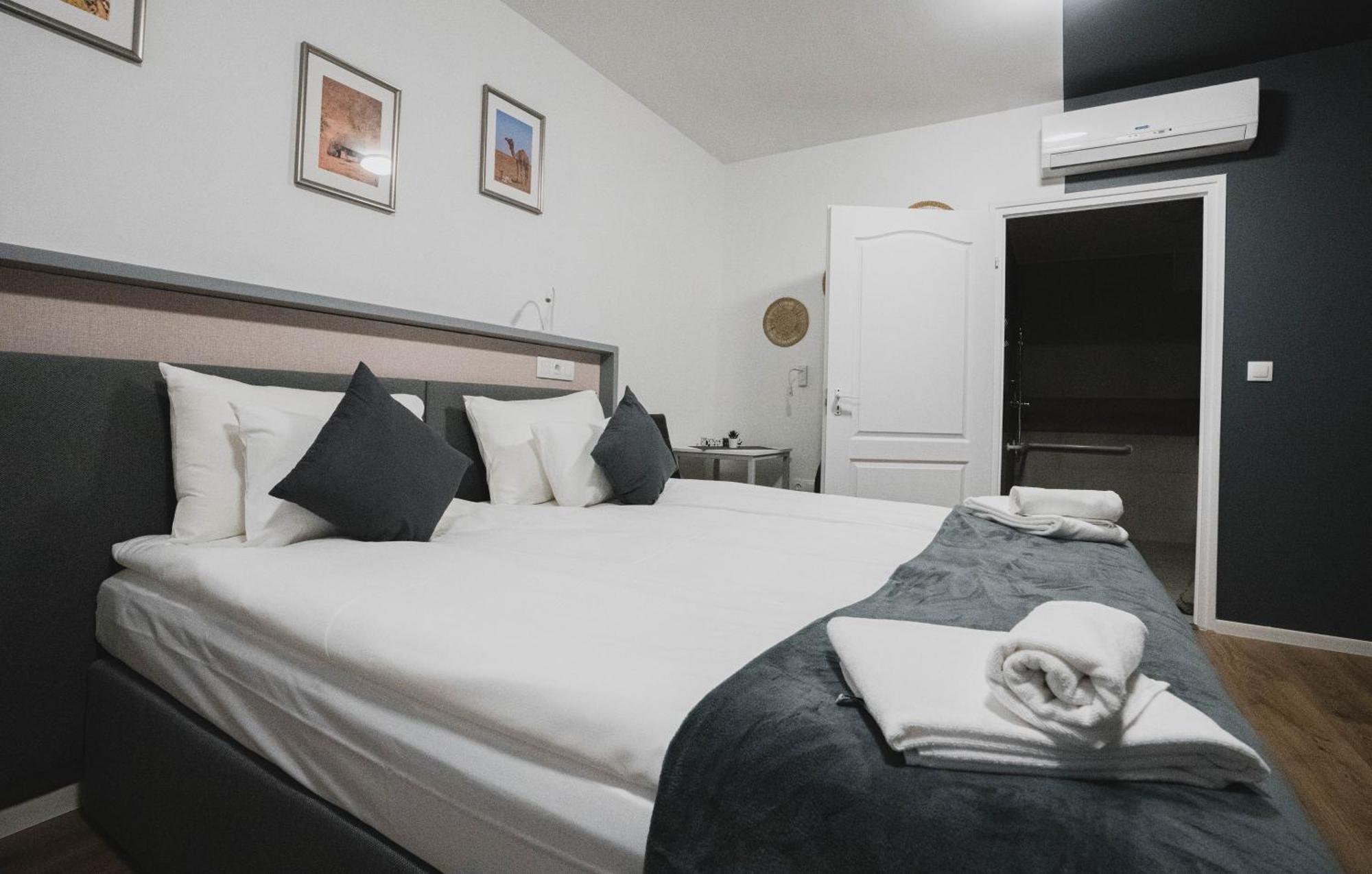 Safari Hotel Szeged Eksteriør bilde