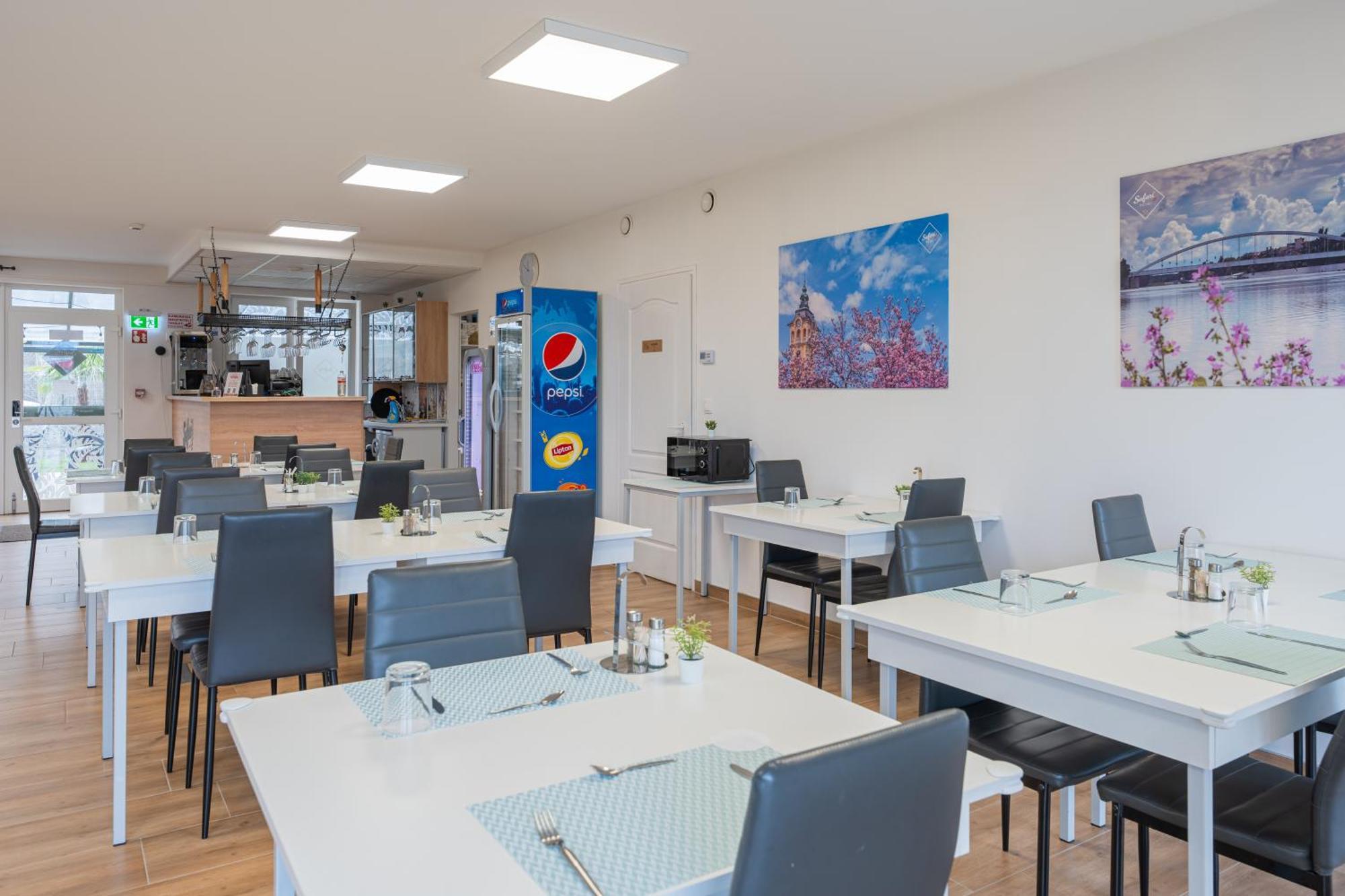 Safari Hotel Szeged Eksteriør bilde