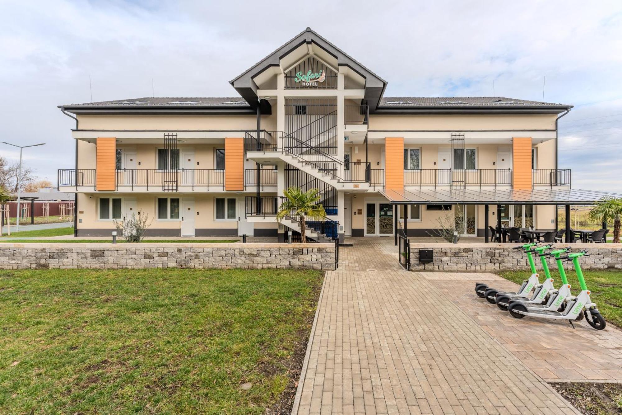 Safari Hotel Szeged Eksteriør bilde