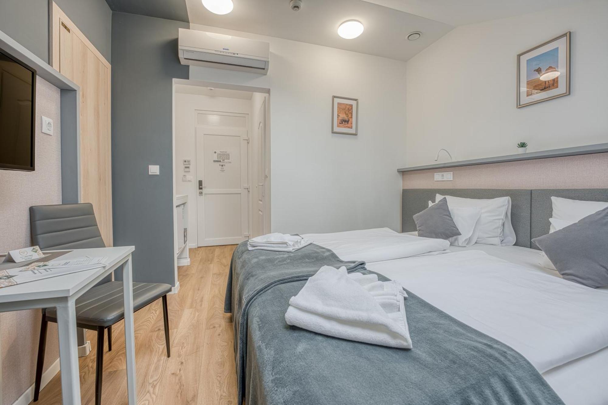 Safari Hotel Szeged Eksteriør bilde